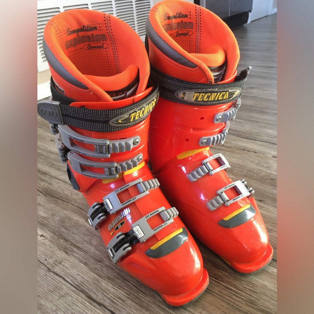 Tecnica 8 TNT EXPLOSION Carbon Downhill Ski Boots Men's US 6.5 EUR 40